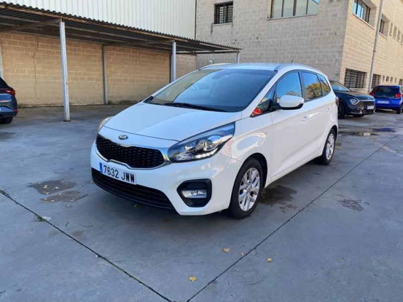 Kia Carens 1.6 GDi 99kW (135CV) Concept Kia Carens 1.6 GDi 99kW (135CV) Concept