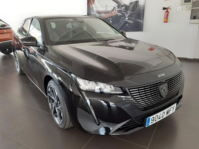 Peugeot 308 fam. 1.2 PURETECH 130 ALLURE PACK SW 5P