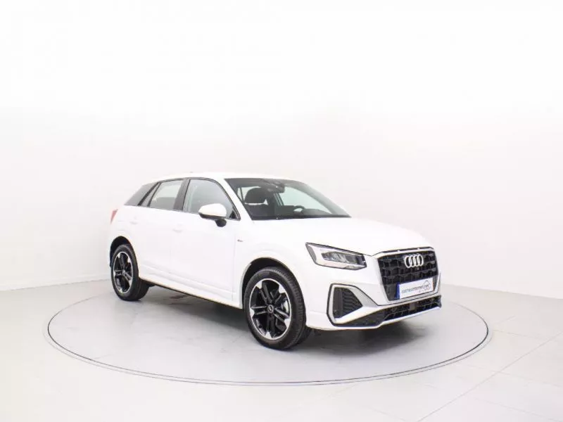 Audi Q2 1.5 35 TFSI S TRONIC BLACK LINE 150 5P Audi Q2 1.5 35 TFSI S TRONIC BLACK LINE 150 5P