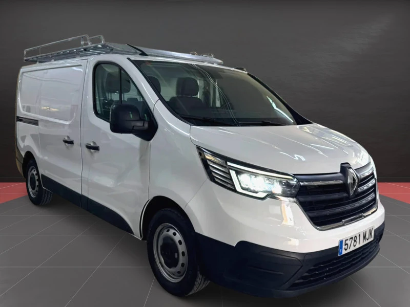 Renault Trafic L1H1 | Baca y bola de remolque | 2.0 dCi 130 CV BLUEDCI Renault Trafic L1H1 | Baca y bola de remolque | 2.0 dCi 130 CV BLUEDCI