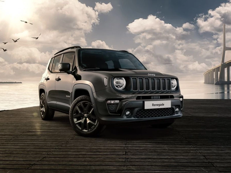 Jeep Renegade eHybrid Summit 1.5 MHEV 130hp Dct Fwd Jeep Renegade eHybrid Summit 1.5 MHEV 130hp Dct Fwd