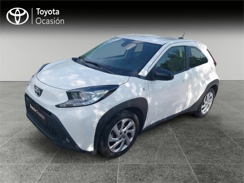 Toyota Aygo X Cross 5 Puertas Play 70 Manual 5v Toyota Aygo X Cross 5 Puertas Play 70 Manual 5v