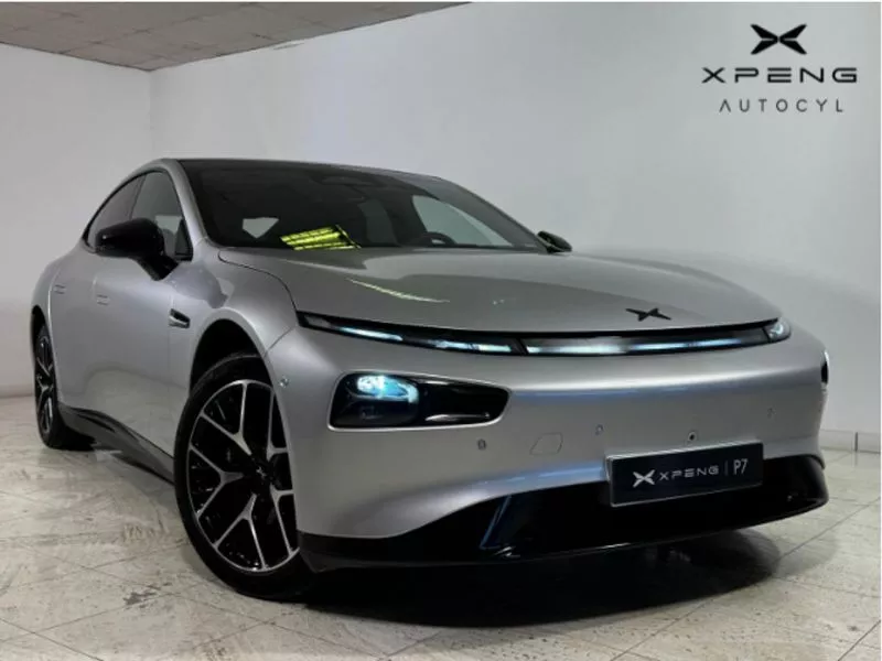 XPENG P7 Performance AWD
