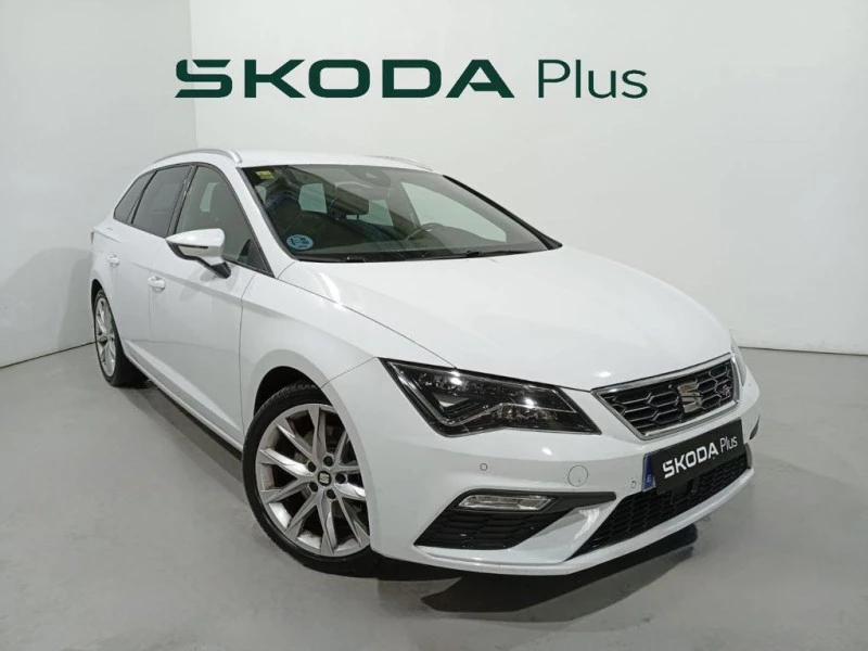 Seat Leon 1.5 EcoTSI S&S FR Fast Edition DSG 110 kW (150 CV) Seat Leon 1.5 EcoTSI S&S FR Fast Edition DSG 110 kW (150 CV)