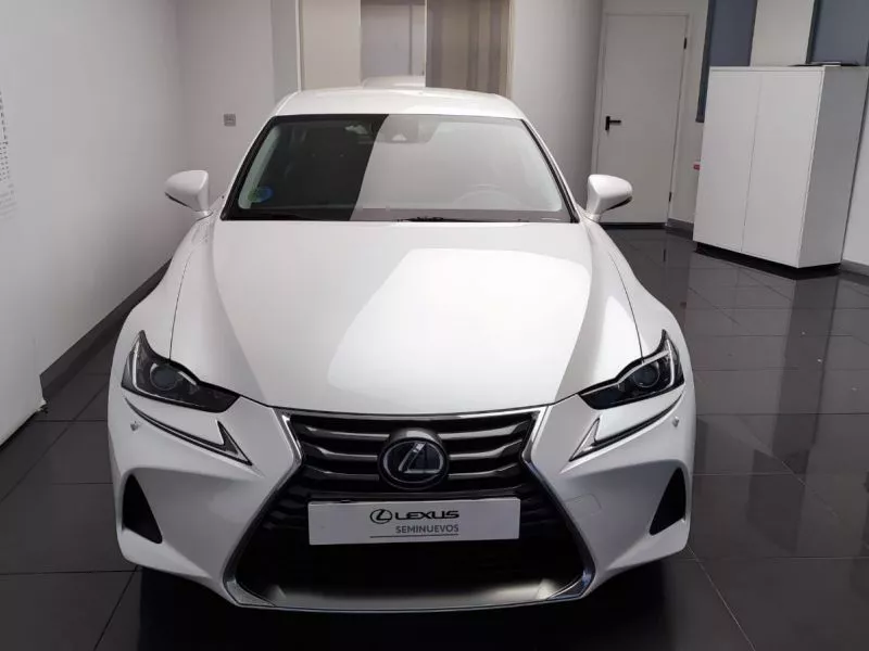 Lexus IS 2.5 300h Executive Lexus IS 2.5 300h Executive