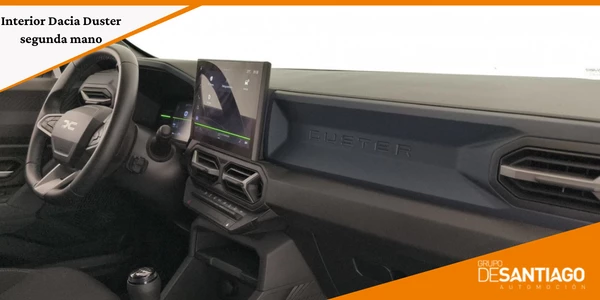 Interior coche Dacia Duster de ocasión