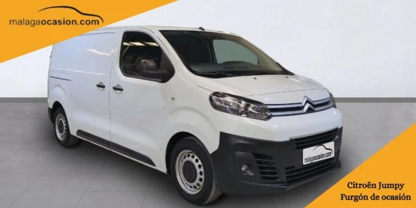 Citroen Jumpy de color blanco