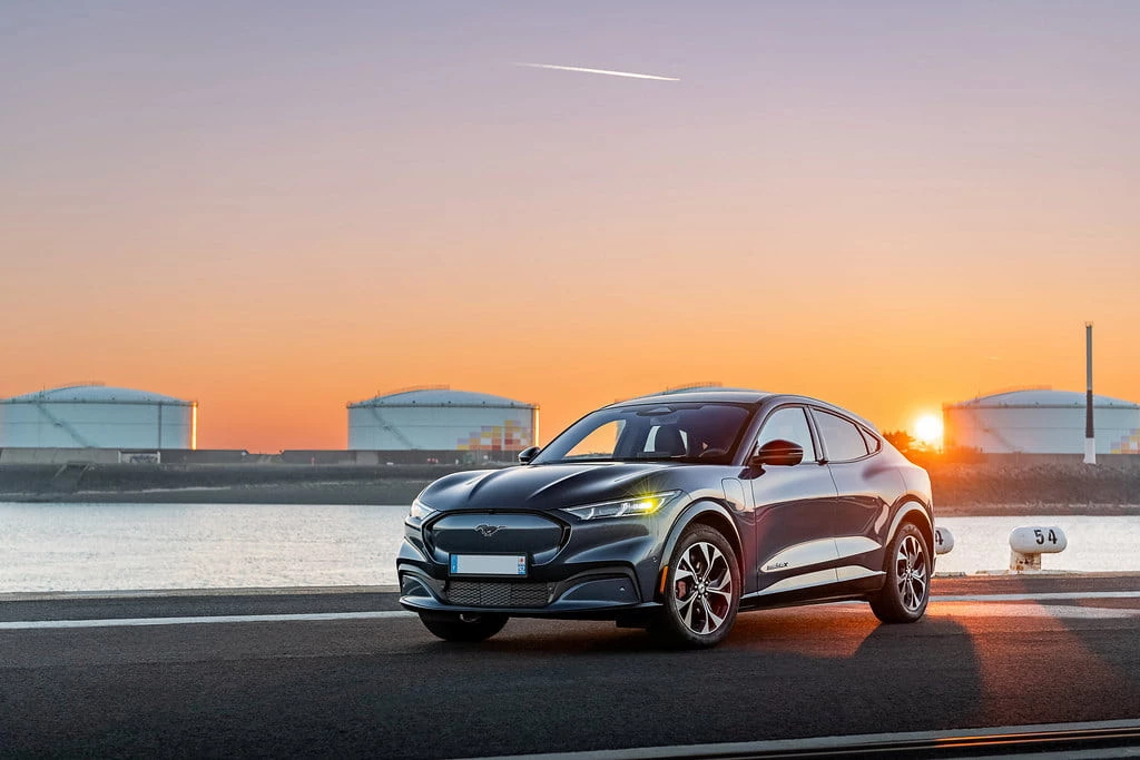SUV eléctrico 2025
