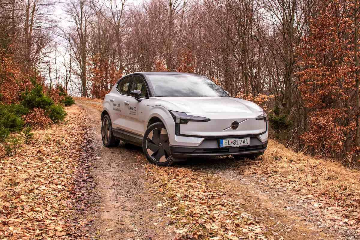 SUV eléctrico 2025