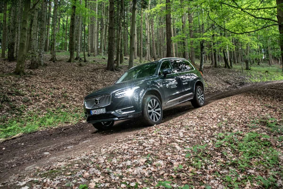 Volvo XC90 hibrido suave