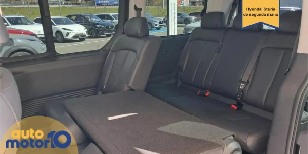 parte trasera Hyundai Staria de ocasión