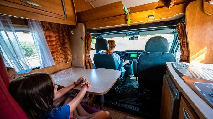 Interior de autocaravana de segunda mano