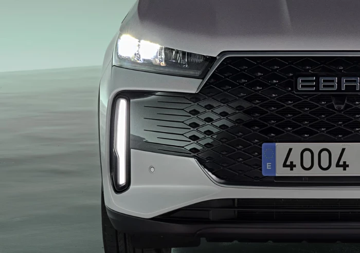 Frontal del SUV Ebro