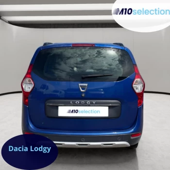 Parte trasera de furgoneta Dacia