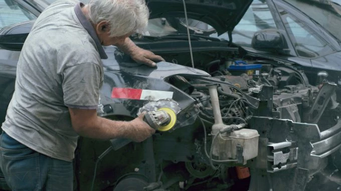 Servicio de carrocería en taller