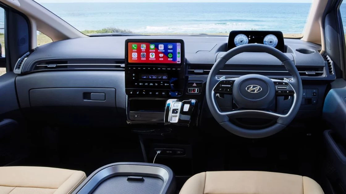 Hyundai Staria interior