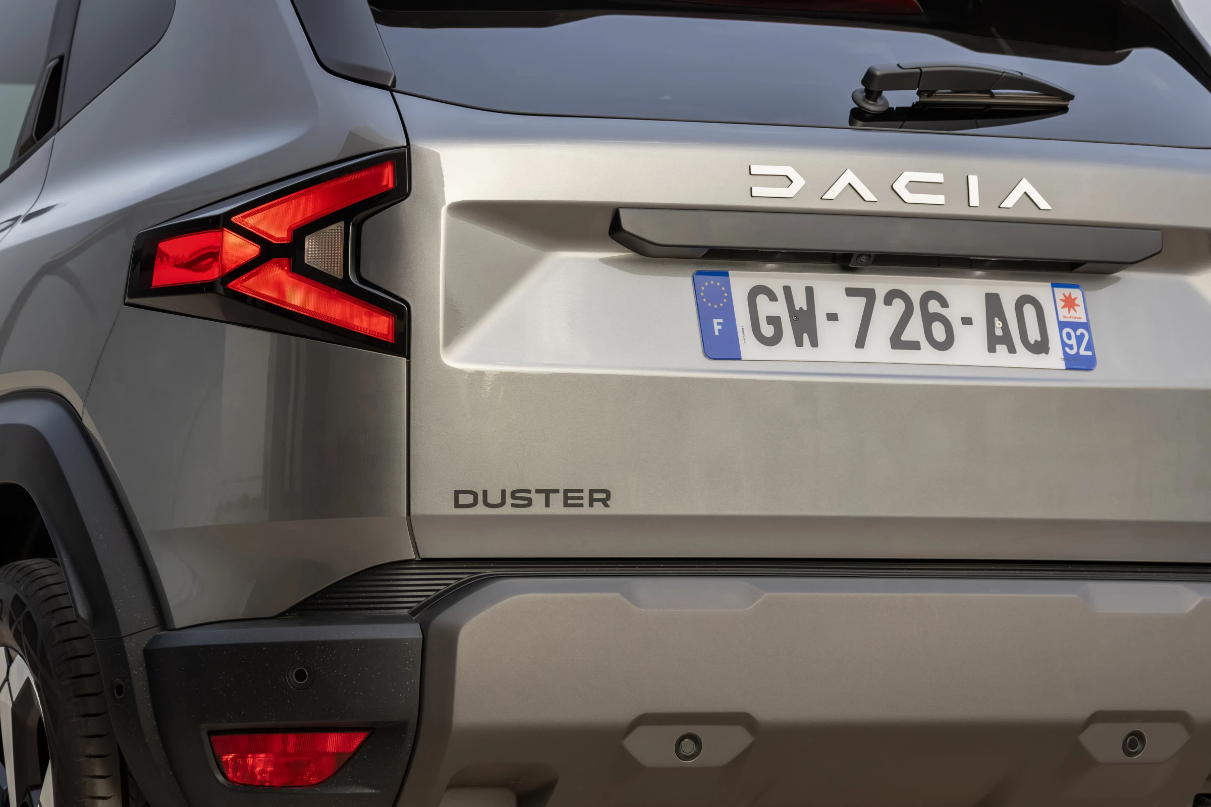 Parte trasera nuevo Dacia Duster 2024
