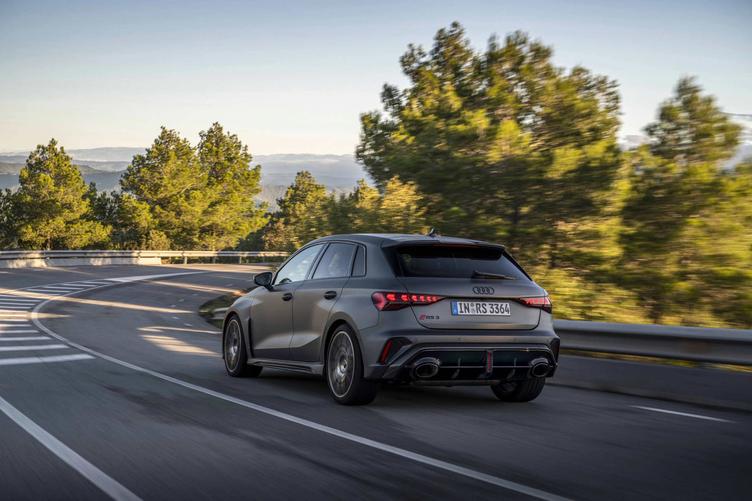 Audi_RS_3_Sportback_daytona_grey_matt_SG